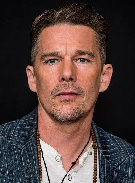 Ethan Hawke plays Jake Hoyt, the young officer looking to become a detective alongside Denzel Washingtons Alonzo Harris in Training Day, a role which it seems like he was almost meant to play. . Ethan hawke wiki